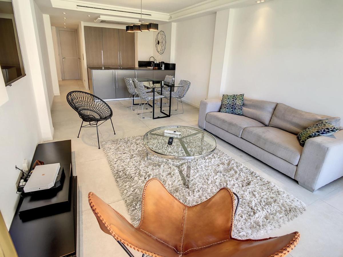 2 Bedroom Grand With Sea View 306 * Cannes