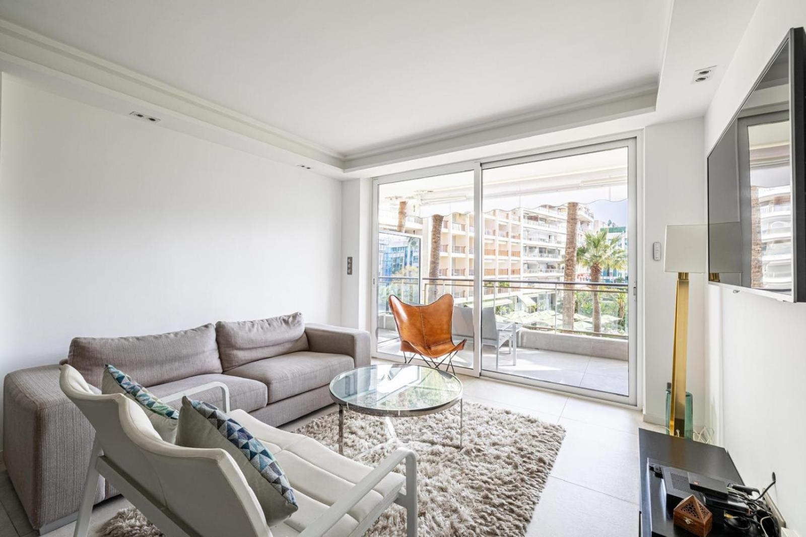 2 Bedroom Grand With Sea View 306 Appartement